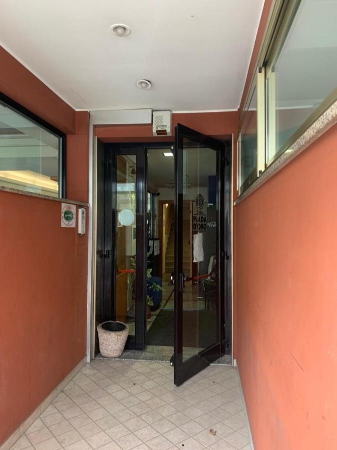 Hotel Piada D'Oro Riccione Luaran gambar